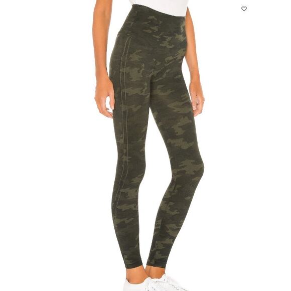 SPANX Look At Me Now Seamless High Waist Leggings Green Camo Large L - Picture 9 of 9